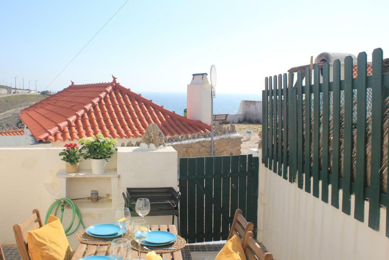Azenhas Do Mar Cottage Sintra Exterior photo
